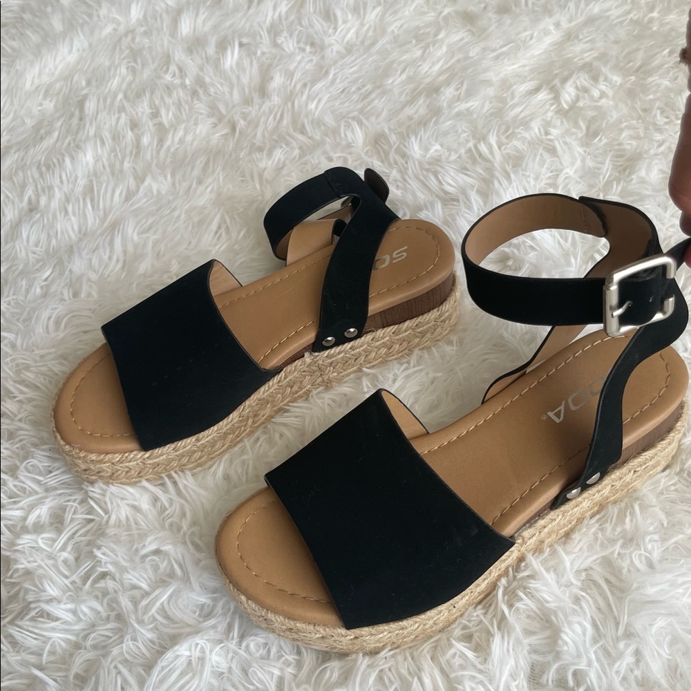 Soda Black Espadrille Platform Sandal Shoes Ankle Strap Womans Size 5.5
